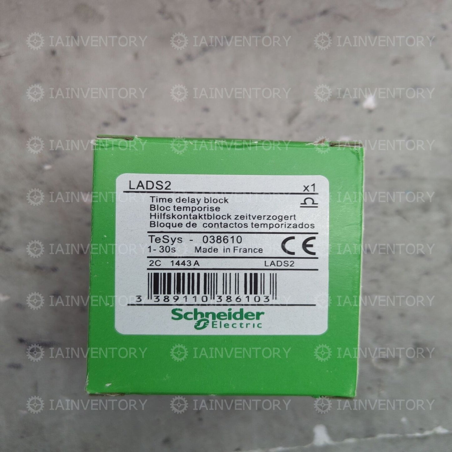 1PC Schneider LADS2 Fast - 2-in-1 Power Bank with Fast Charging & 2000mAh Capacity - SCHNEIDER