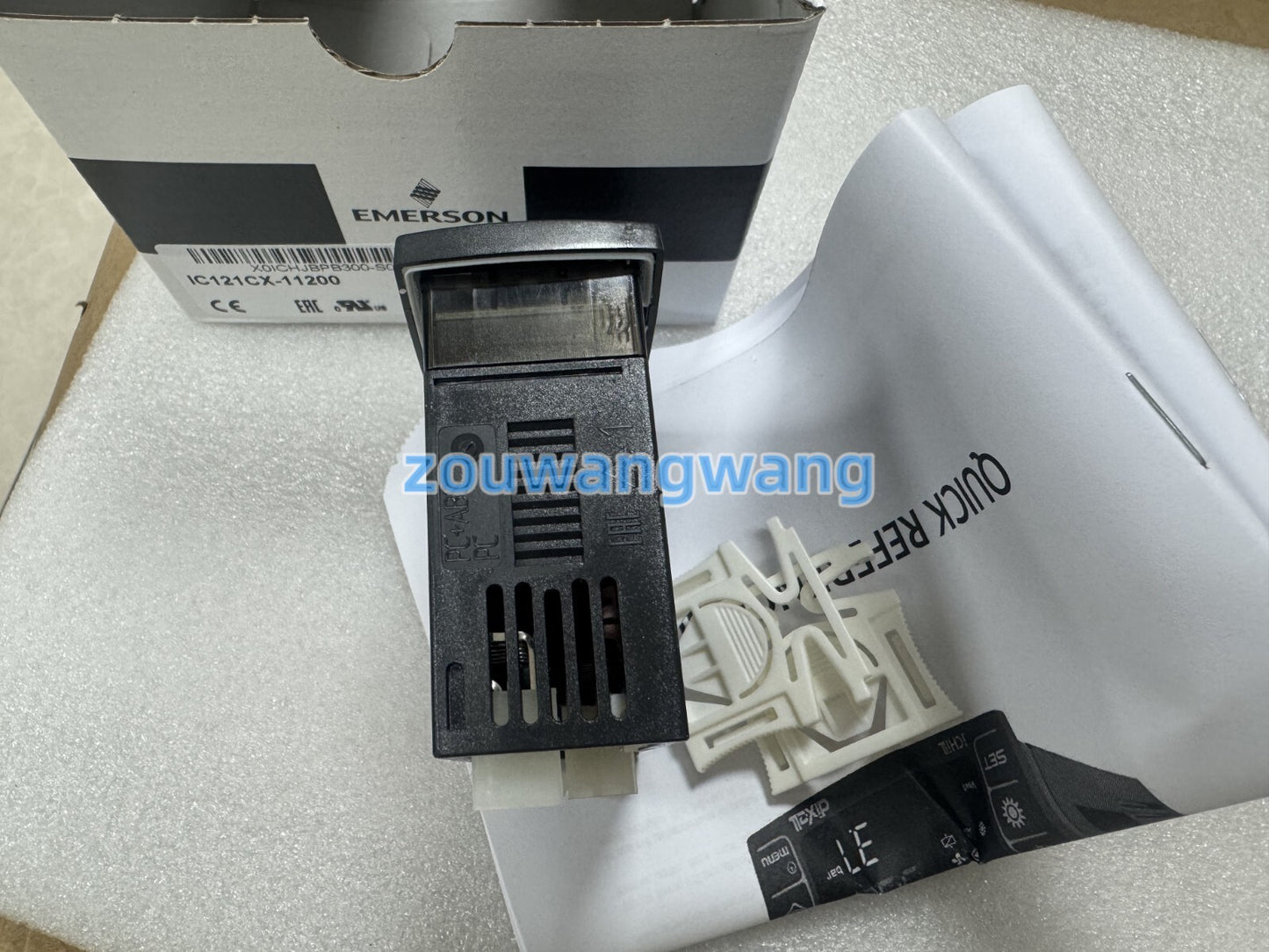 new 1pcs ones DIXELL Temperature Controller IC121CX-11200