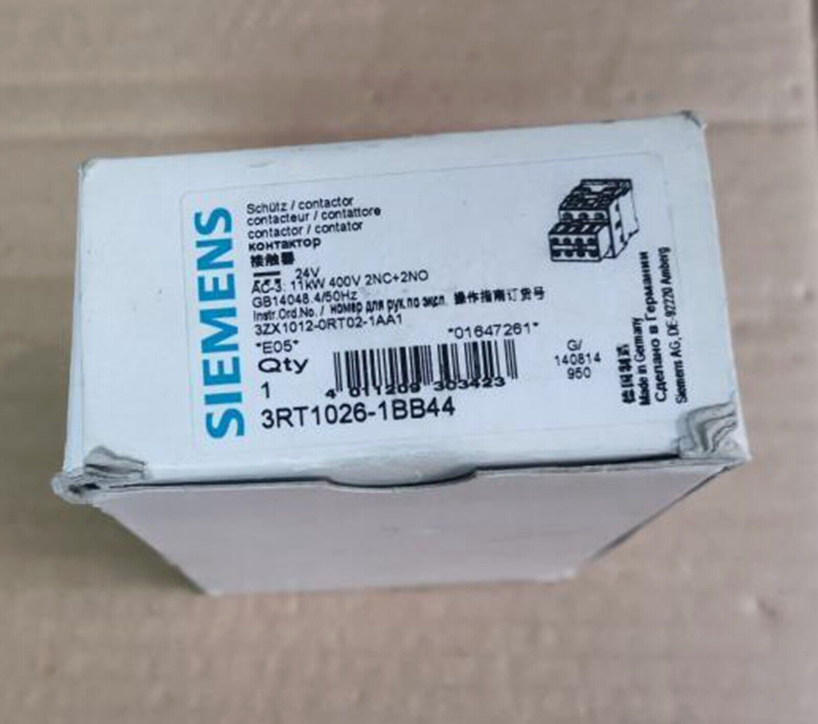 new SIEMENS 3RT1026-1BB44 CONTACTOR 400VAC 11kW 24VDC, 3-POLE, SCREW CONNECTION