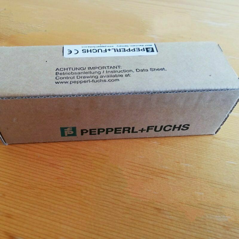 new 1PCS  PEPPERL+FUCHS NBB15-U1-A2 194782 Proximity Switch