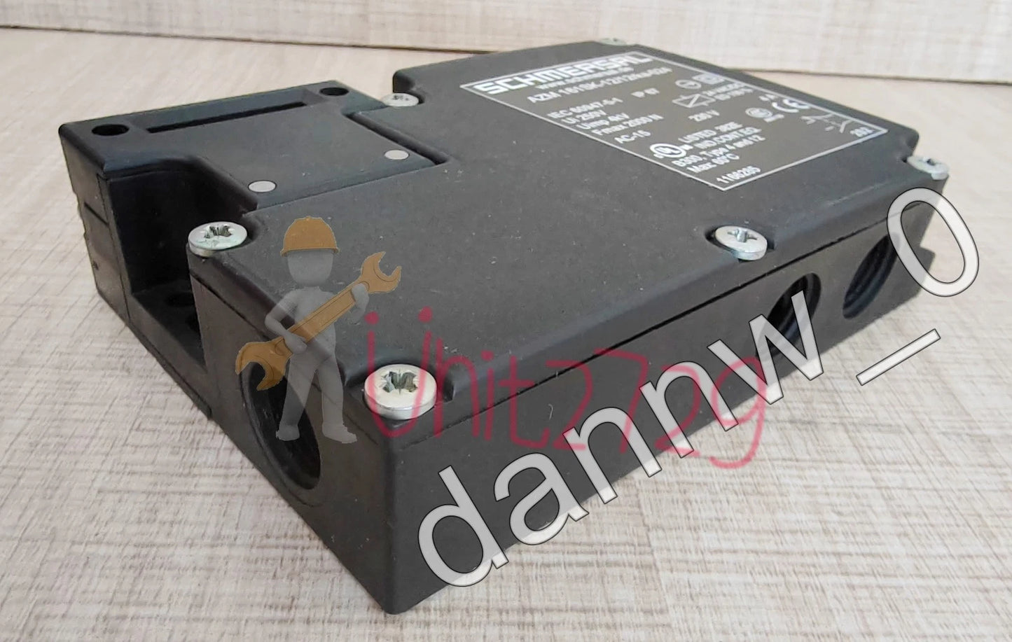 1PC Schmersal AZM 161SK-12/12RKA-024 Safety Interlock Switch #un