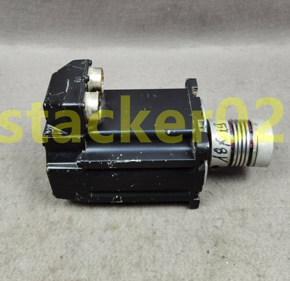 used MPL-A420P-SJ22AA servo motor （ test clean) - MODCON