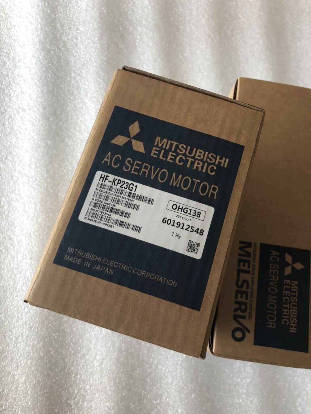1PC Mitsubishi HF-KP23G1 AC Servo Motor, IN BOX, FAST SHIP, Industrial Automation Motor, High Performance AC Servo Motor for Control Systems, Perfect for industrial applications - MITSUBISHI