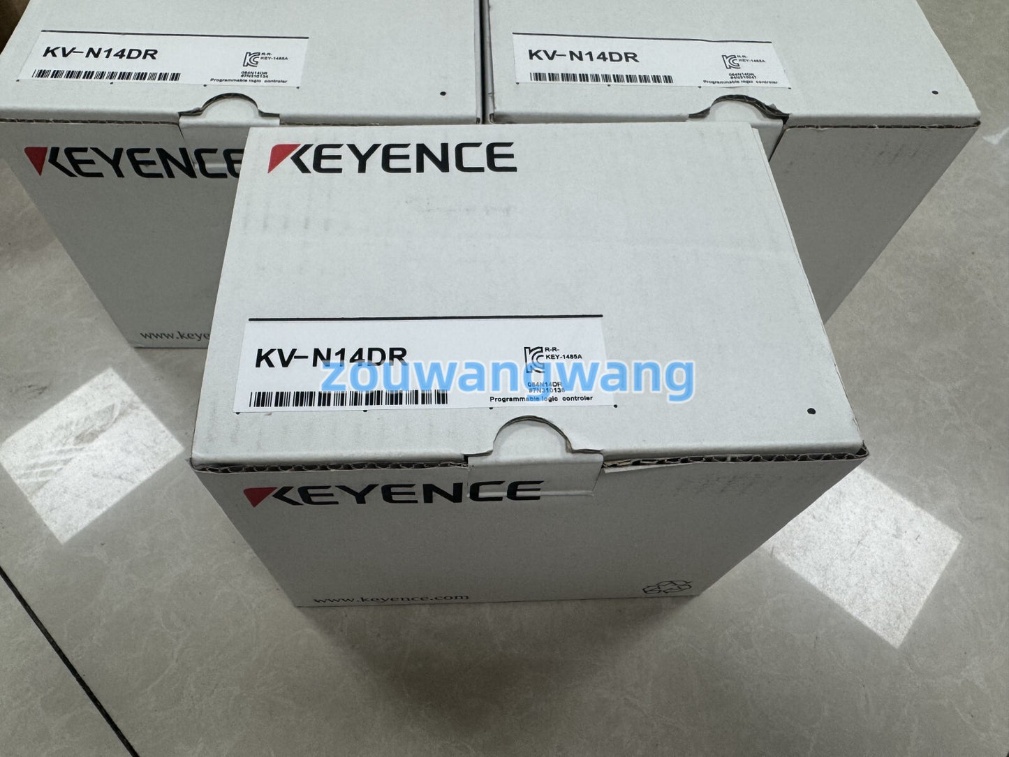 new 1pcs In Box Keyence KV-N14DR (KVN14DR)Programmable Controller