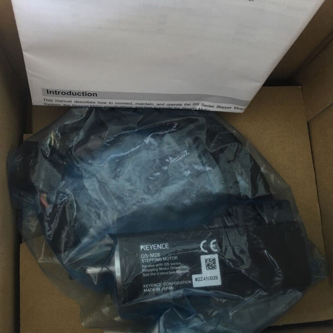 1PC KEYENCE QS-M28 Hybrid Stepper Motor in Box - KEYENCE