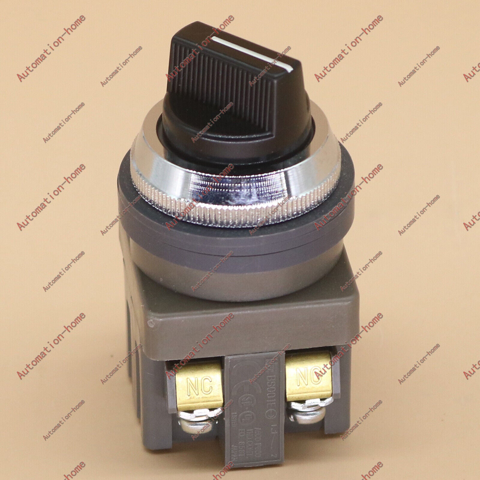 Fast shipping 1Pcs IDEC ASN111 Select button switch model ASN111 - IDEC