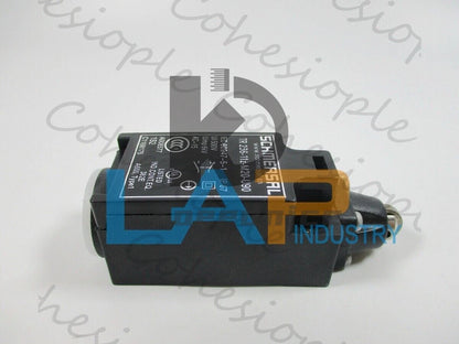 1PCS For SCHMERSAL Limit switch TR 236-11Z-M20-U90