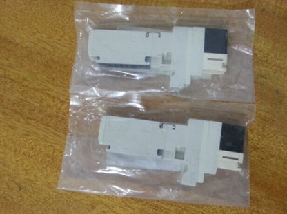 1PC  SMC VQ1100-5 Solenoid Valve #SM