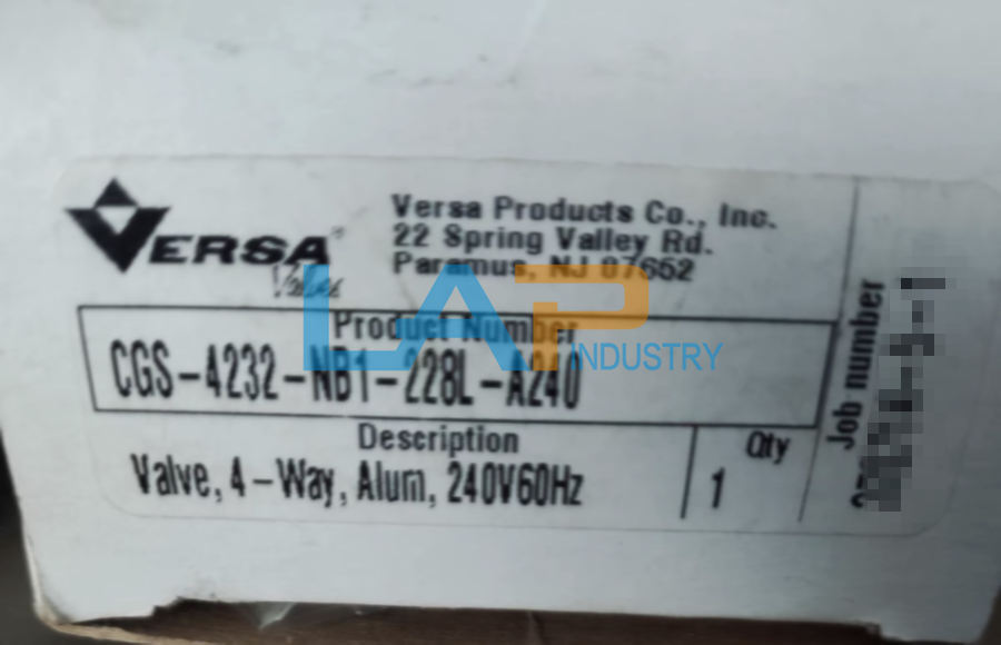 1PCS New Versa CGS-4232-NB1-228L-A240 Solenoid Valve - VERSA