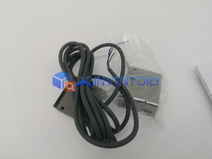 new 1PCS OMRON E3S-CL2 Diffuse Photoelectric Sensor Switch - OMRON
