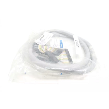 new OMRON XW2Z-100B PLC Programming Cable - OMRON