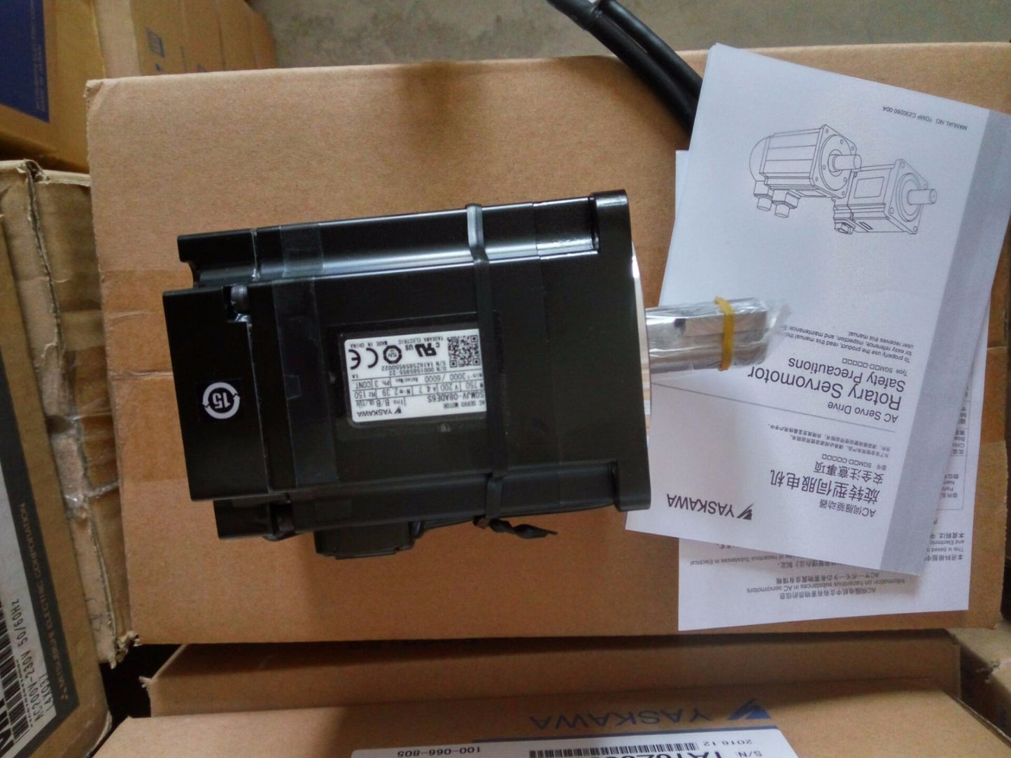 YASKAWA AC SERVO MOTOR SGMJV-08ADE6S SGMJV08ADE6S