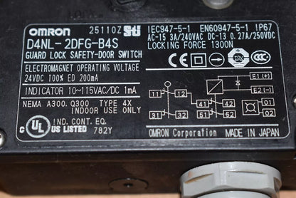 OMRON D4NL-2DFG-B4S Safety Door Switch - 1PC New - OMRON