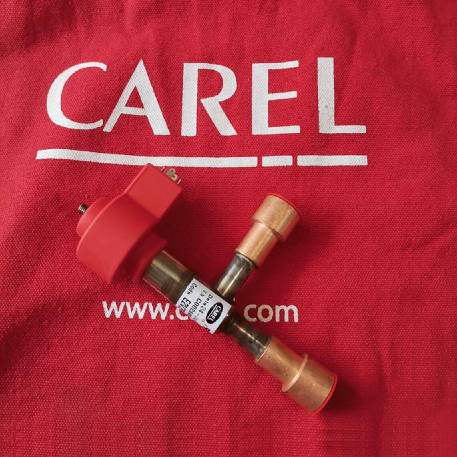 new 1PCS  For CAREL E2V35BSM00 Electronic Expansion Valve CAREL