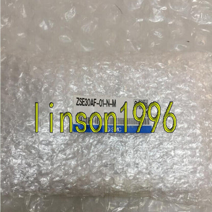 ONE SMC Pressure Switch ZSE30AF-01-N-M - ONE