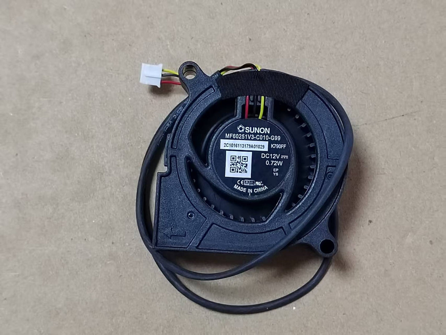 SUNON MF60251V3-C010-G99 6cm 6025 12V 0.94W 3-pin projector cooling fan
