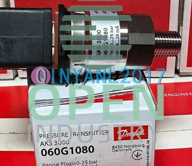 1PCS Danfoss AKS3000 060G1080 Pressure Transmitter
