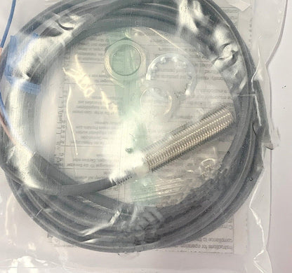 new 1PC For OMRON E2E-X2Y1 Proximity Sensors - OMRON