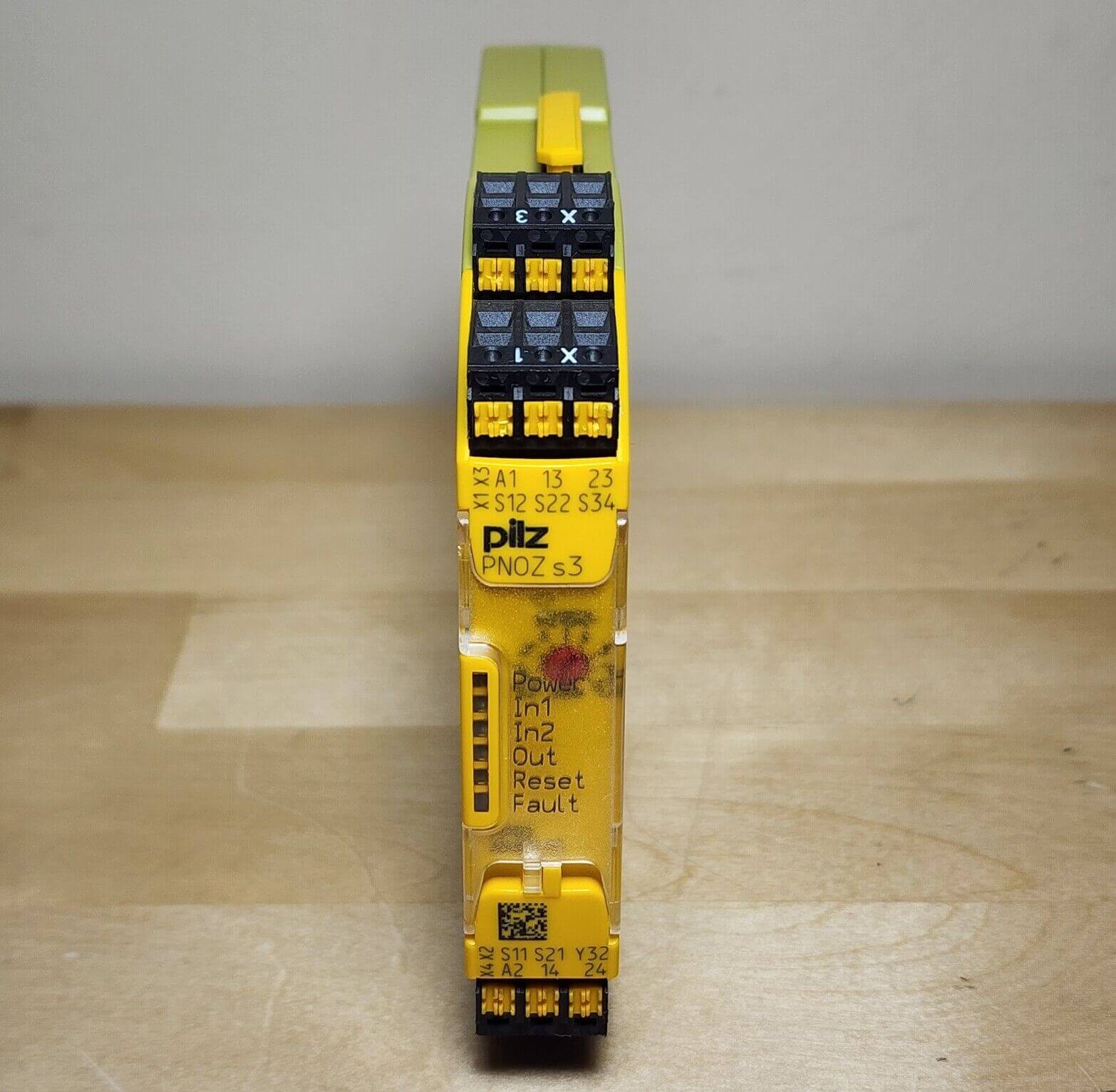 Pilz 751103 PNOZ S3 C Safety Relay 24VDC - PILZ