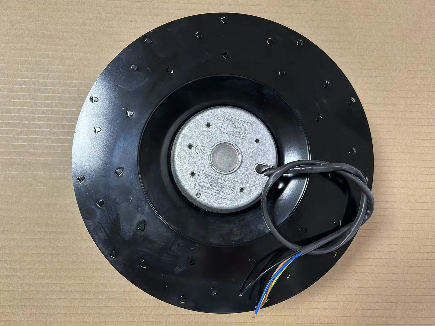 new 1PCS FOR EMC Centrifugal fans RB2C-250/084 K202 I-1847 230V 245W 1.14A - OMRON