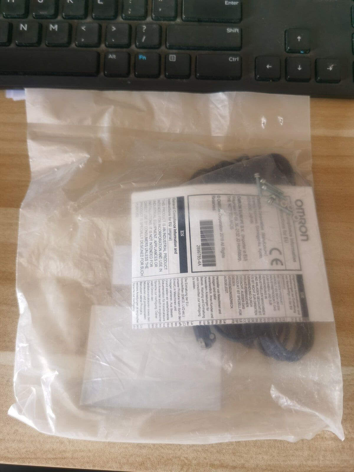 1PCS Omron E3T-ST22 E3TST22 2M Photoelectric Sensor - Free Shipping *TT