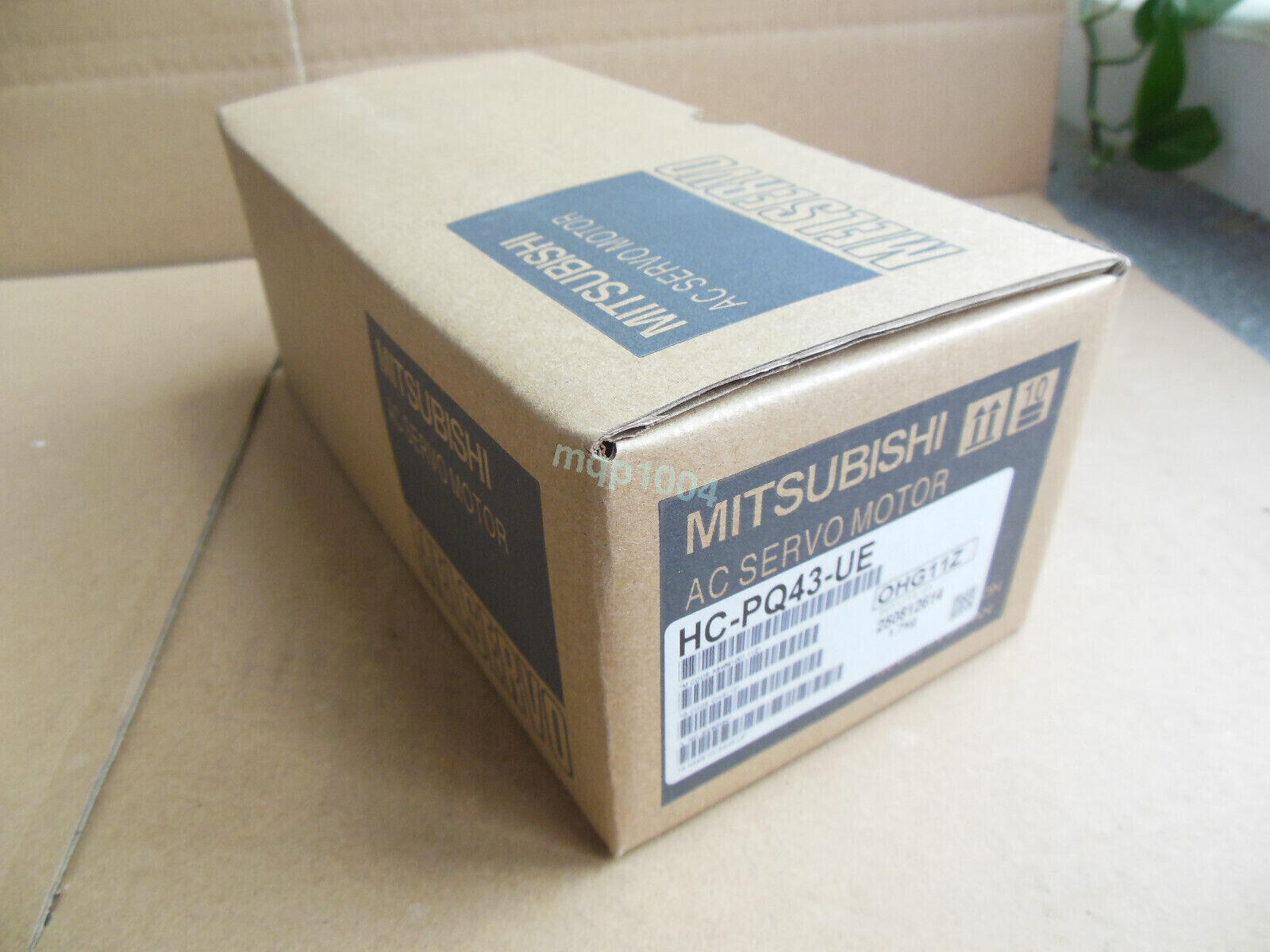 Mitsubishi Servo Motor HCPQ43UE in Box - MITSUBISHI