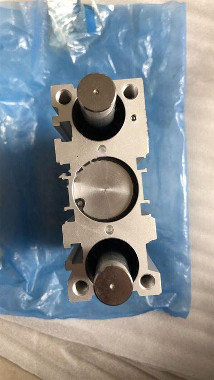 1 PCS  SMC cylinder MGPL32-100