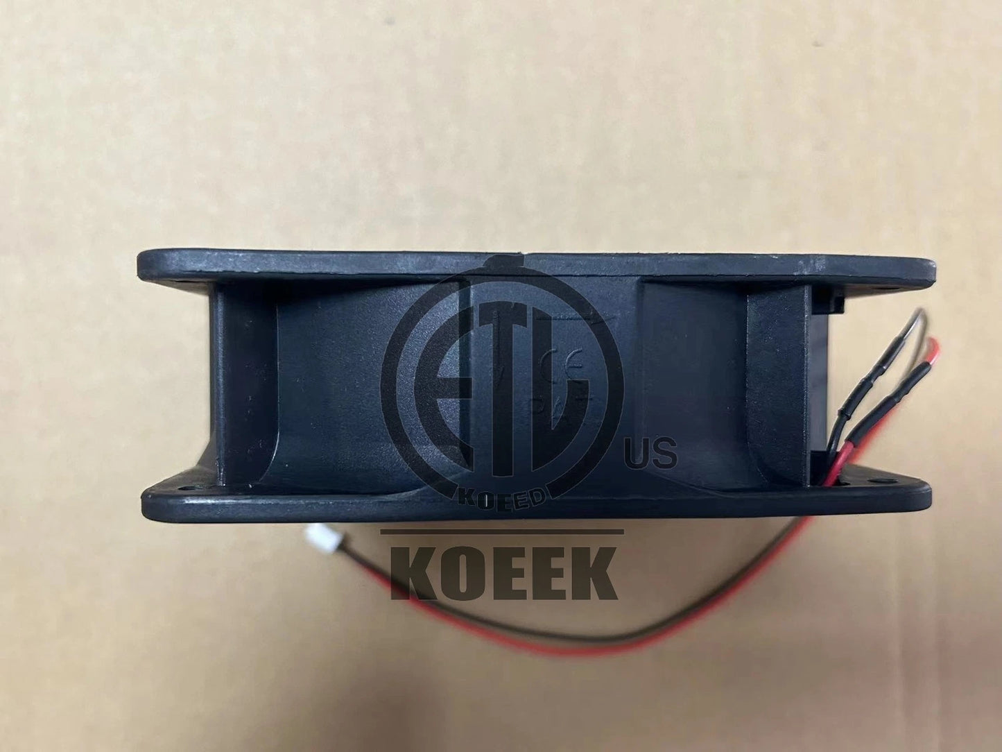 SUNON KDE1212PMB3-6A 12V 3.2W 12038 2-wire cooling fan