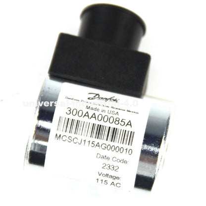 New Original Vickers 300AA00085A Solenoid Valve Coil - VICKERS