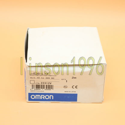 OMRON E3G-L73 10-30VDC Photoelectric Switch - OMRON