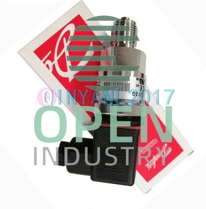 1PCS Danfoss AKS33 060G2113 Pressure Transmitter Sensor