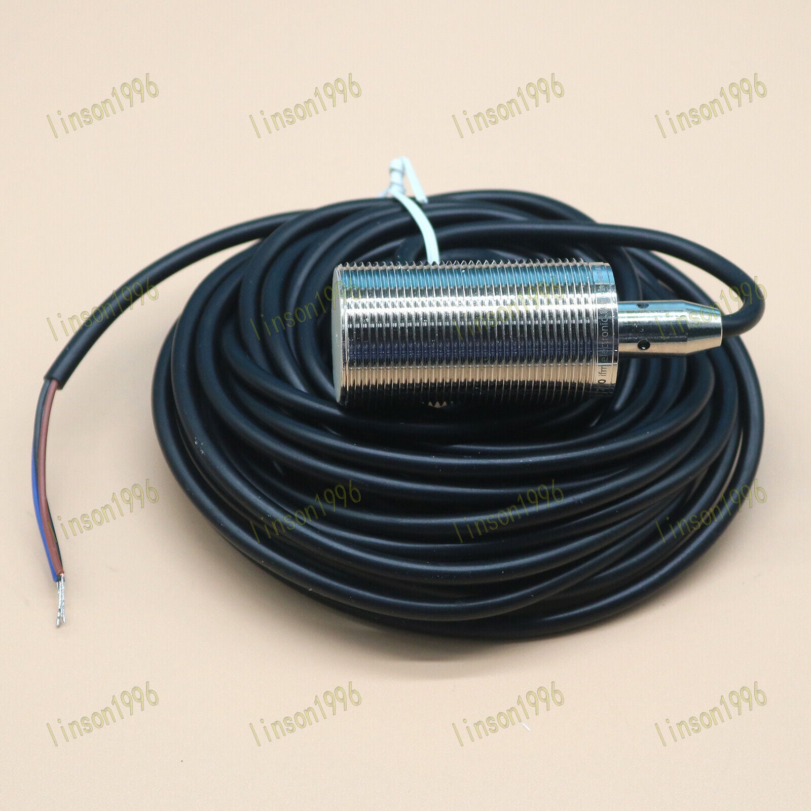 Fast IIT210 IFM Proximity Switch - IFM