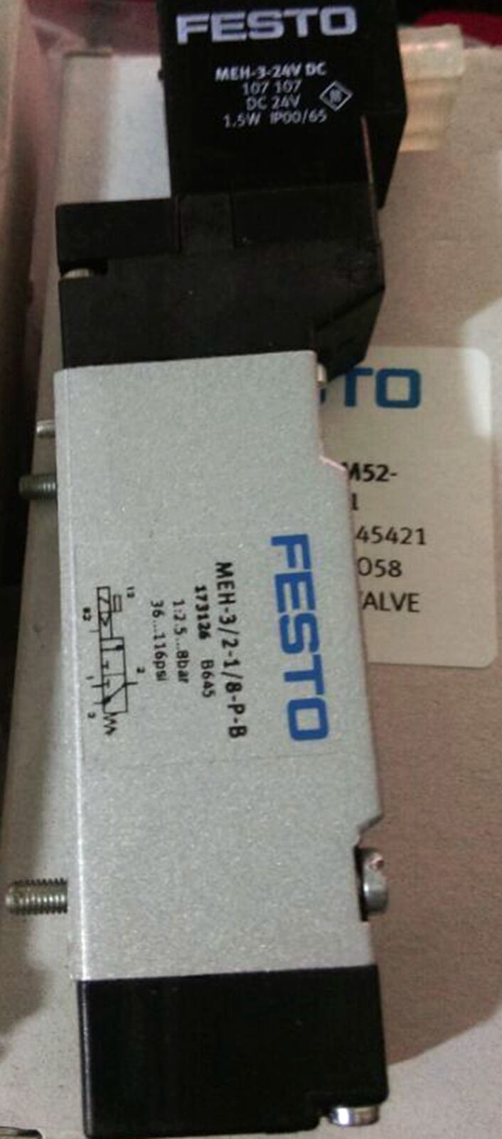 New Festo MEH-3/2-1/8-P-B 173126 Solenoid Valve - FESTO