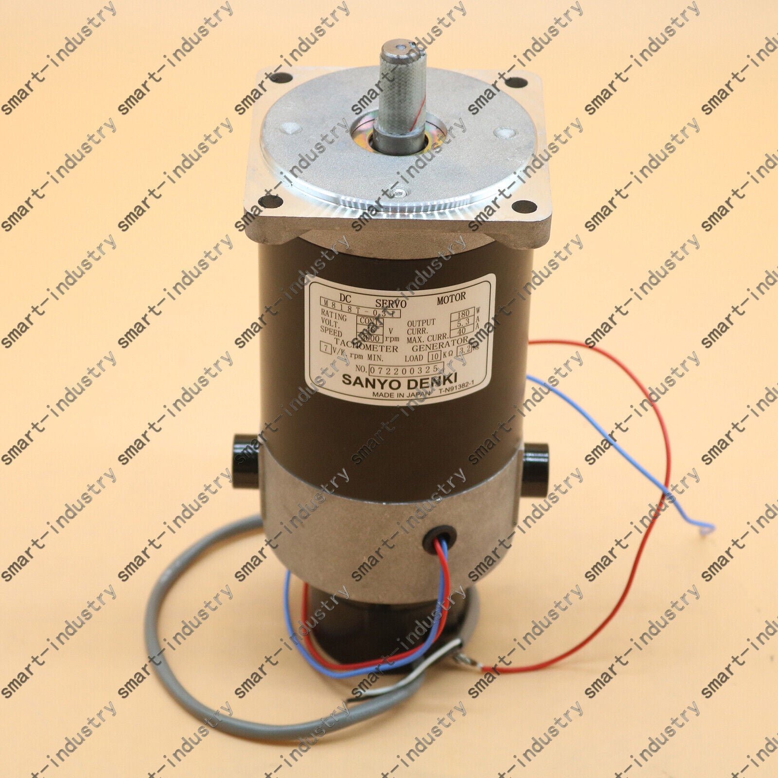 new 1PC  SANYO M818T-031 Servo Motor