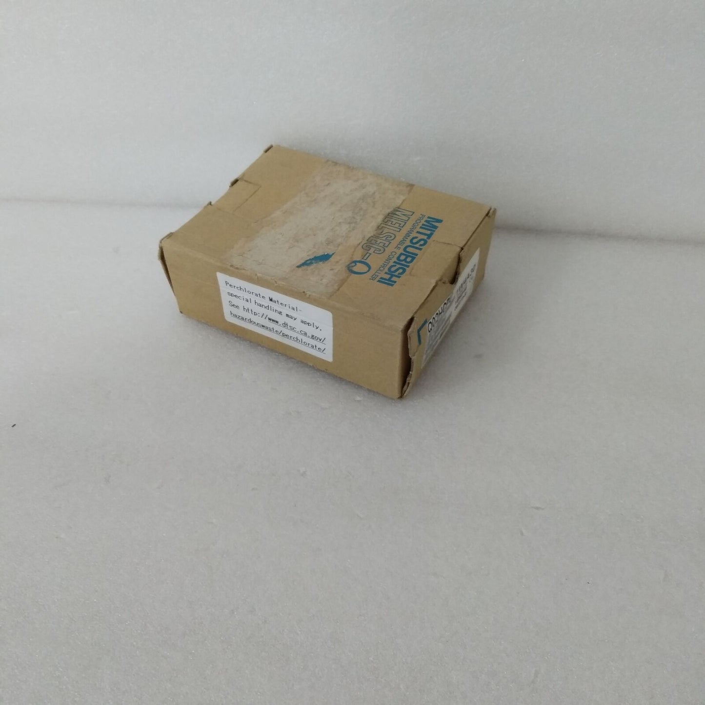 MITSUBISHI Q02HCPU 24-Hour Sent PLC - MITSUBISHI