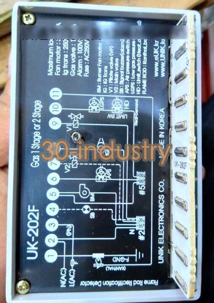 UK-202F Burner Controller Flame Controller AC 200V-240V - KOEED