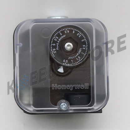 1PCS Pressure switch DG6U-3 250V 5A 84447250