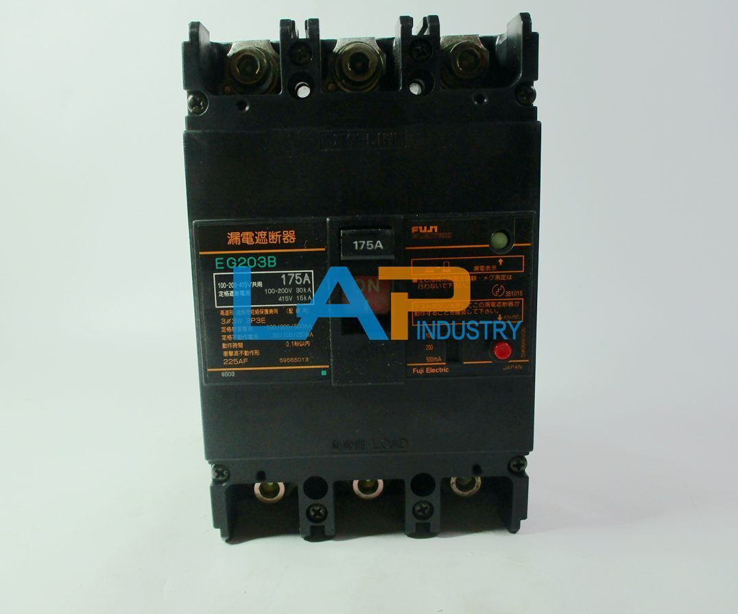 new  IN BOX For Fuji EG203B 3P 175A Circuit breaker