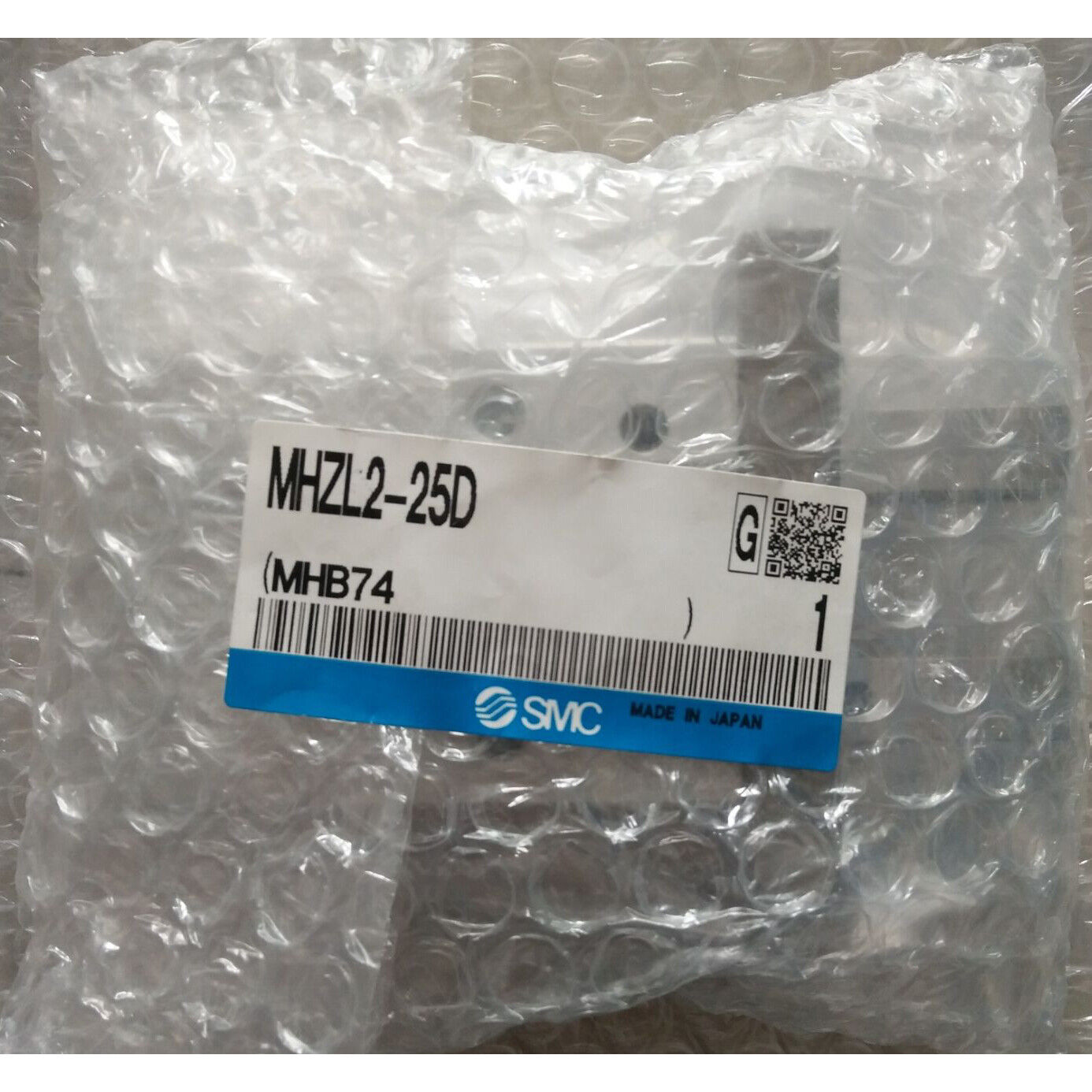 1-Piece SMC Finger Gripper Cylinder MHZL2-25D - SMC