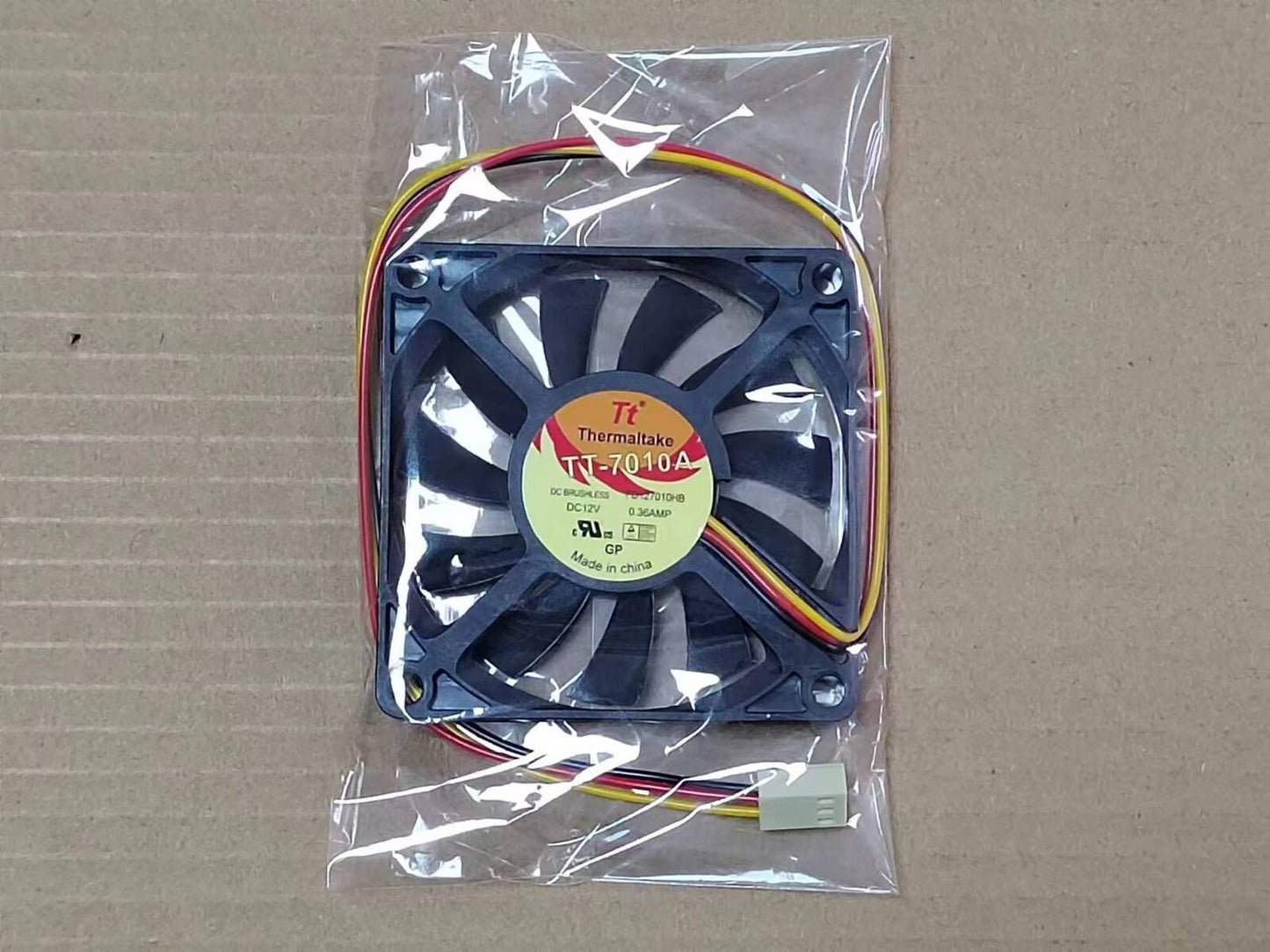 Thermaltake Fan TT-7010A 12V 0.36A 7CM 3-wire cooling fan - THERMALTAKE