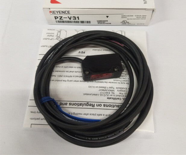 1PCS Keyence PZ-V31 PZV31 Photoelectric Sensor In Box Free Shipping