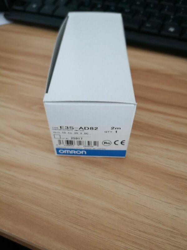 1PCS OMRON E3S-AD82 E3SAD82 PHOTOELECTRIC SENSOR IN BOX - #OM