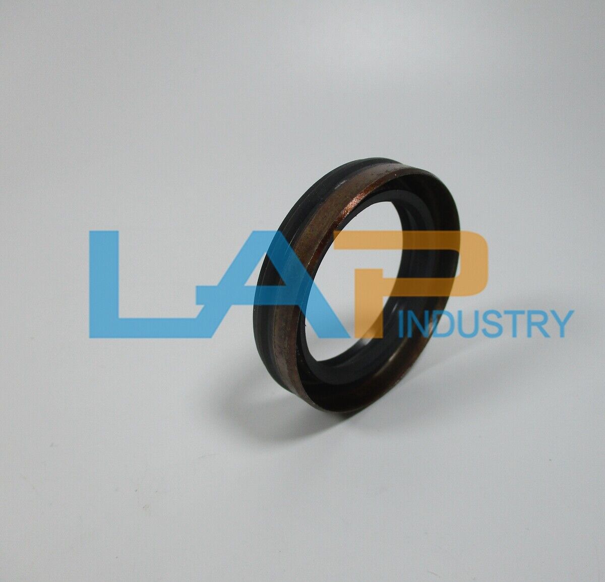 new 1Pcs  For XD1437E Transfer Case Oil Seal