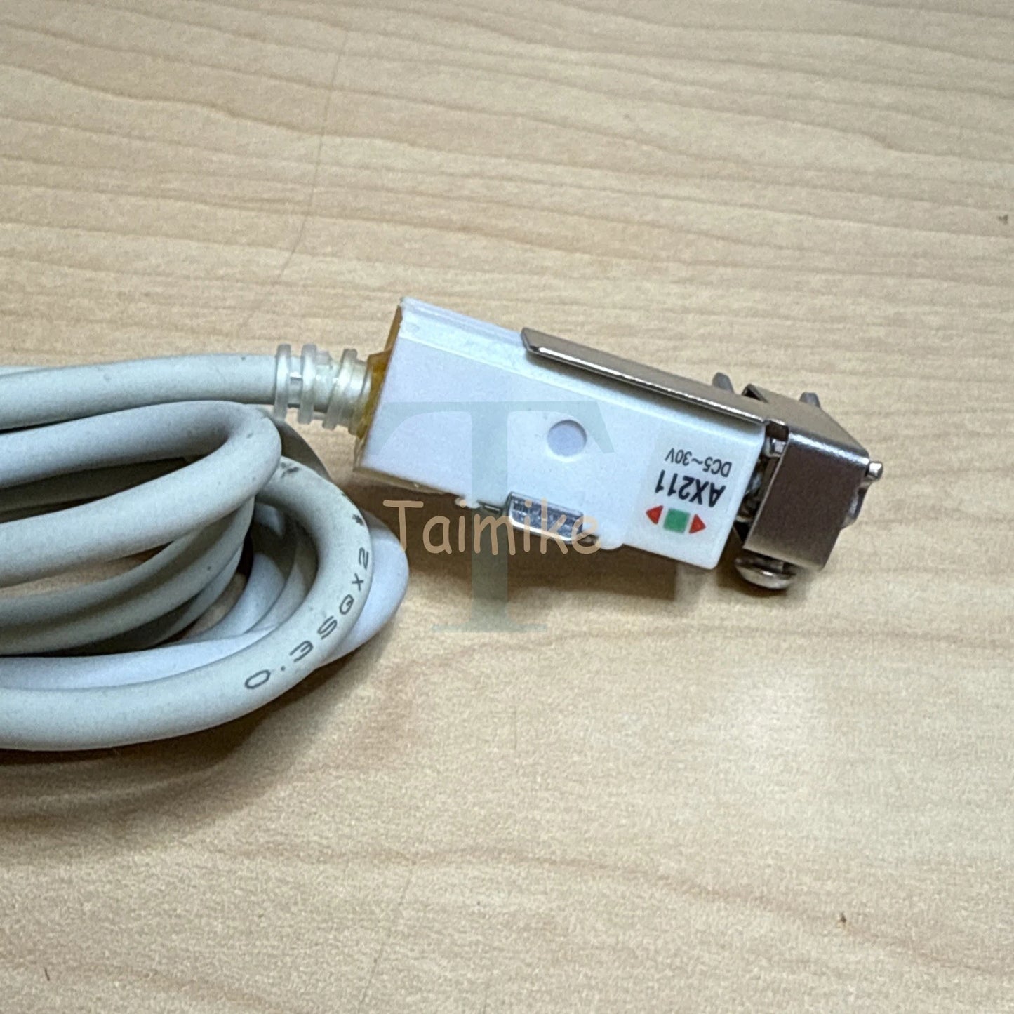 ! TAIYO AX211 Magnetic Reed Switch Proximity Sensor DC5-30V w/ Mount