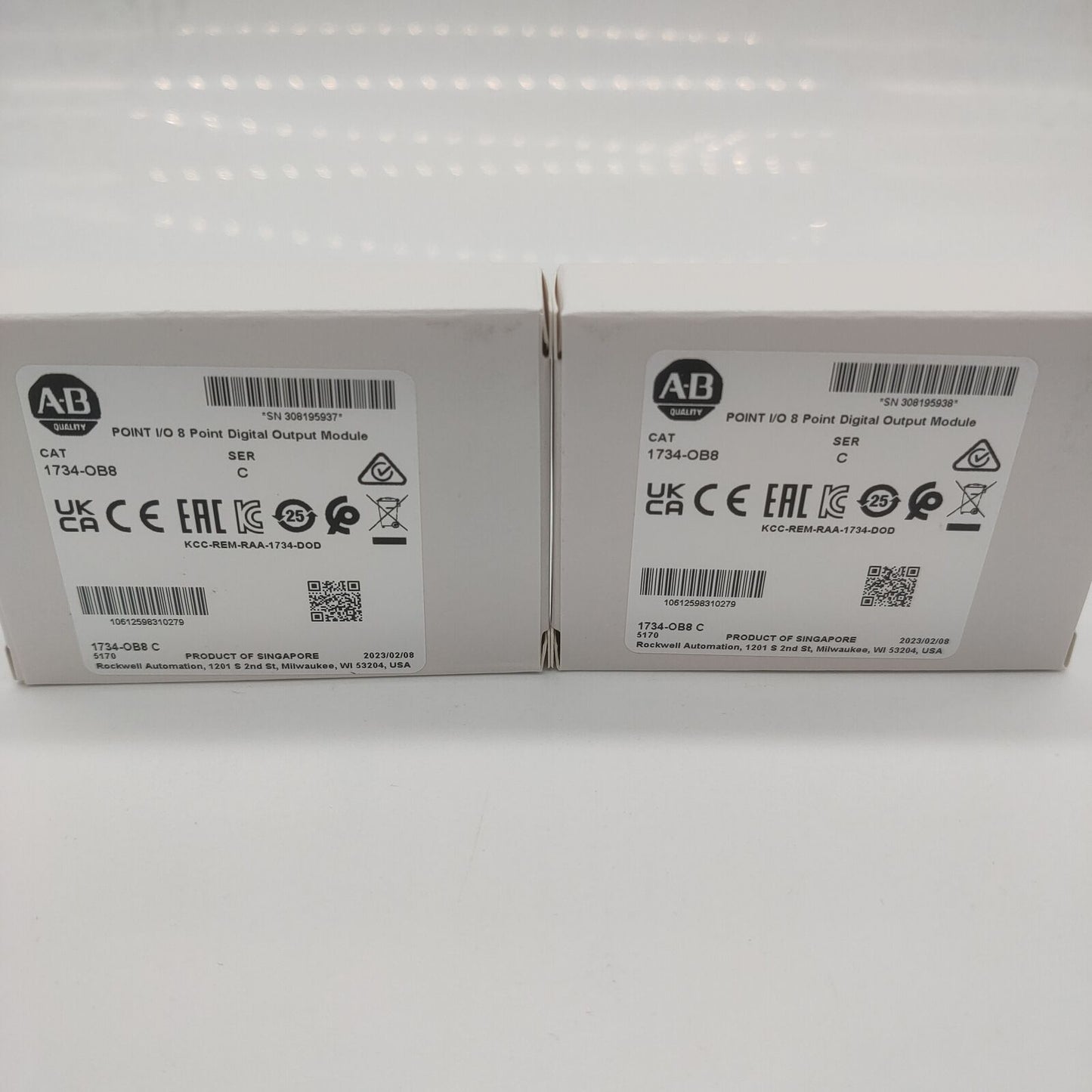 New 1734-OB8 SER C POINT 8 Point Digital Output Module - NULL