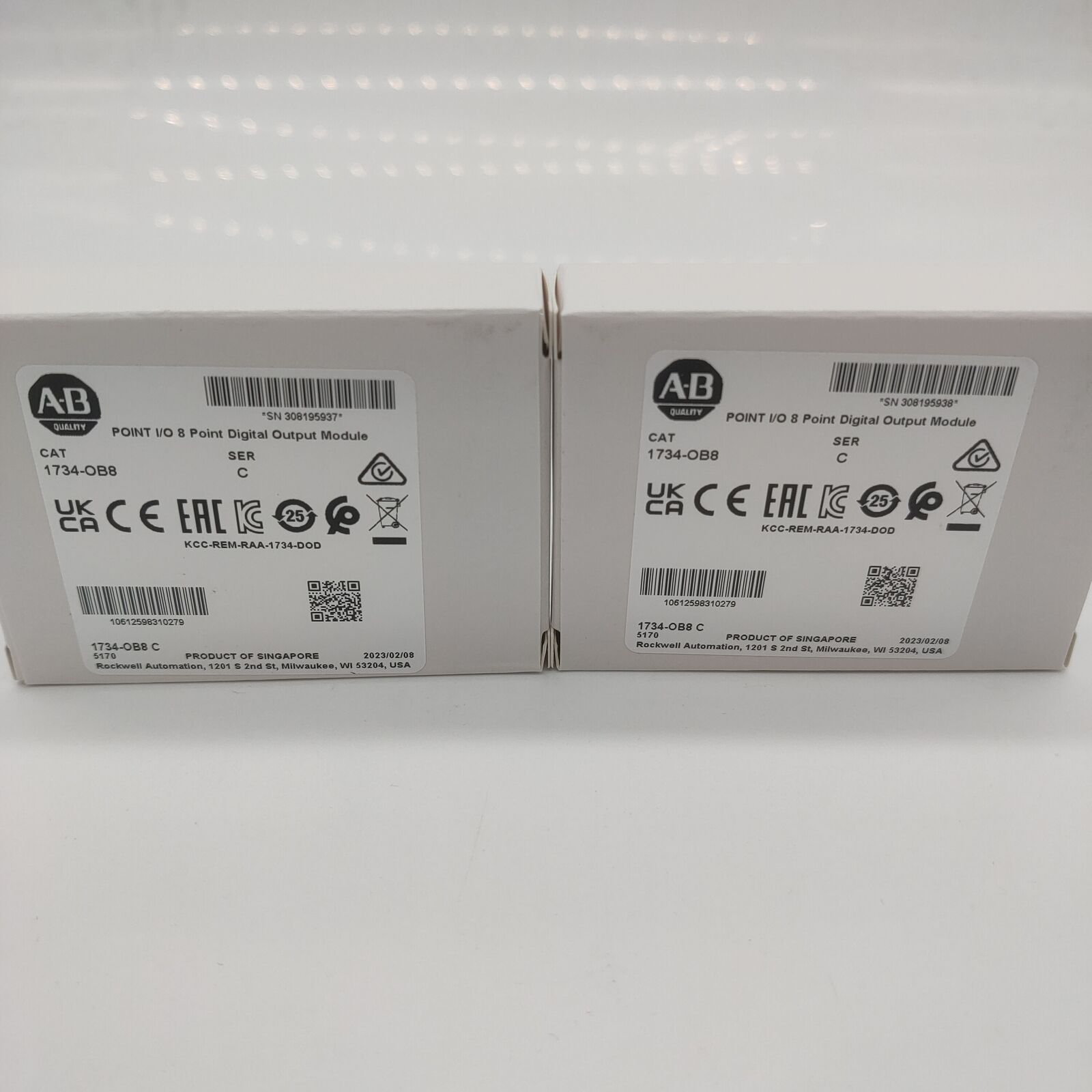 New 1734-OB8 SER C POINT 8 Point Digital Output Module - NULL