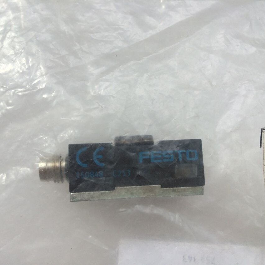 FESTO SMEO-1-S-LED-24B Proximity Induction Sensor - FESTO