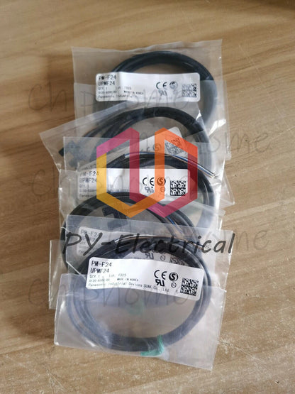 1PCS Panasonic PM-F24 PMF24 Photoelectric Sensor