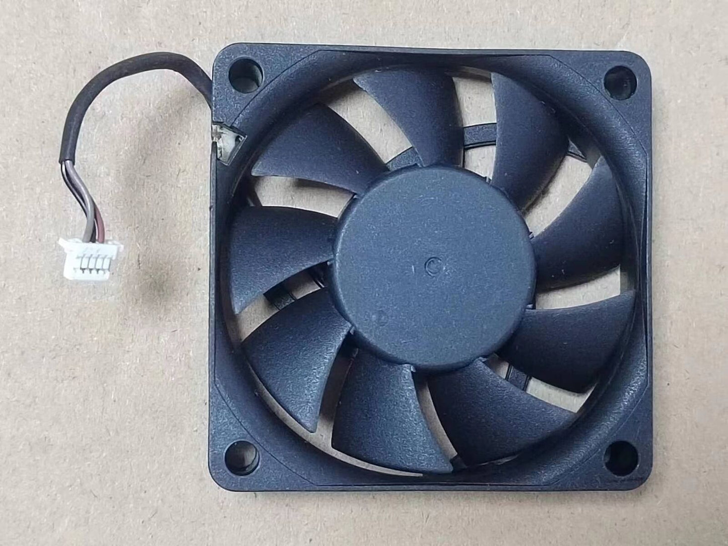 new for ADDA AD0612LX-H93 DC 12V 0.13A 6015 6cm Projector Fan 3-Wire