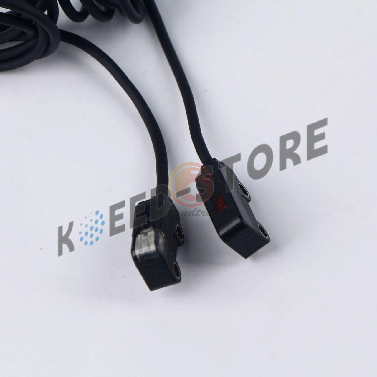 1PCS Omron E3T-ST21M E3TST21M 2M Photoelectric Sensor